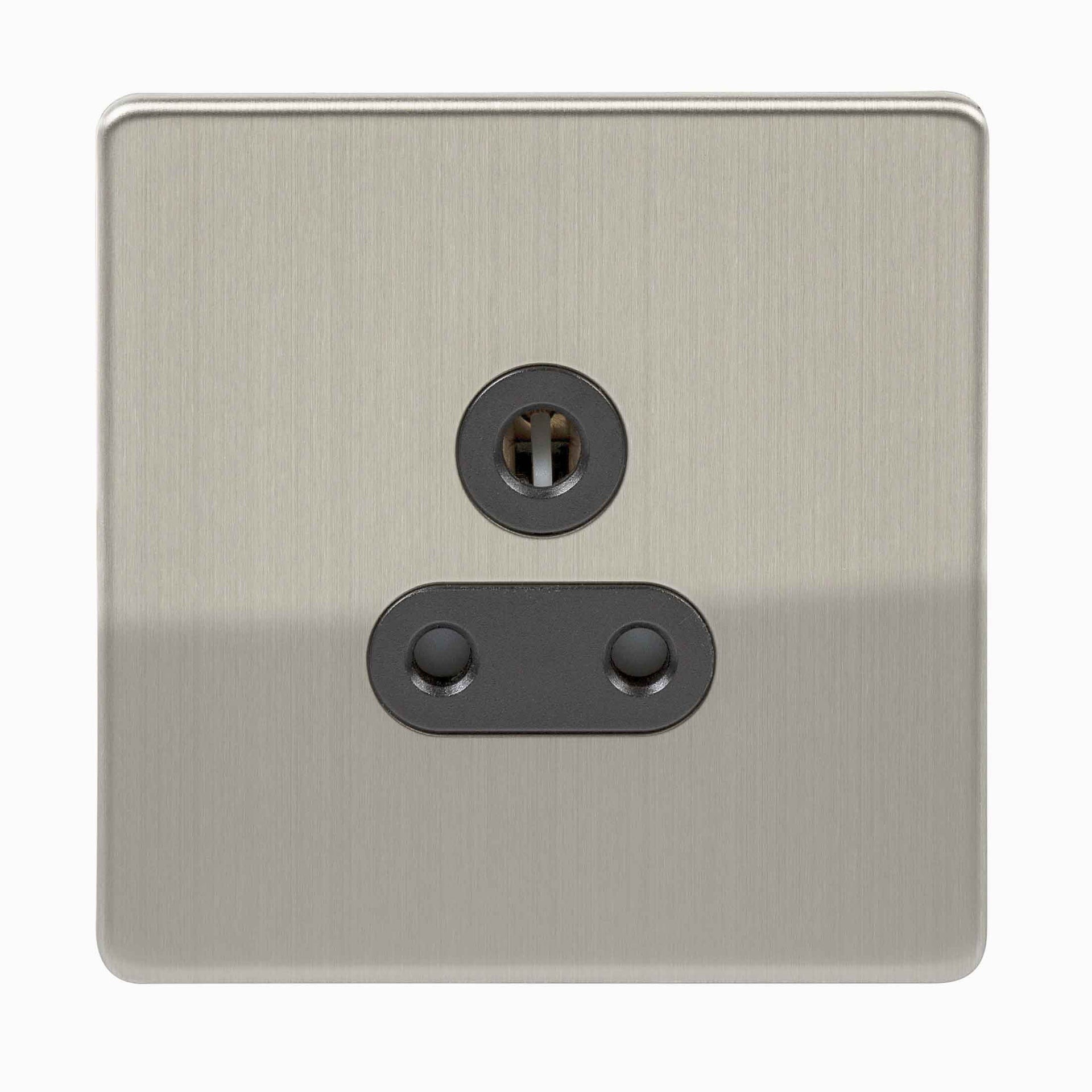 D-S51-BC  1 Gang 5A Unswitched Socket with Black Insert Brushed Chrome